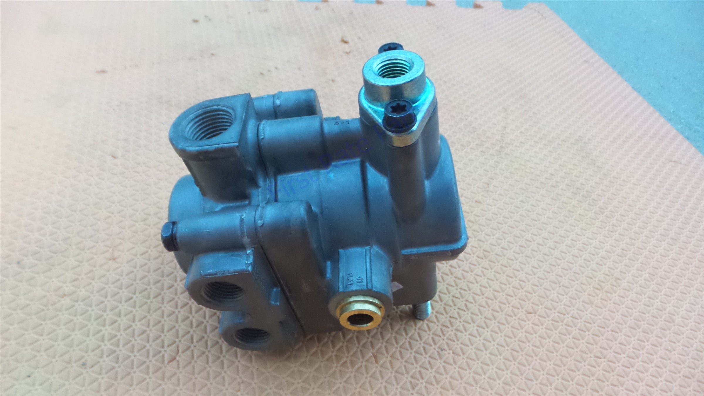 Hino44080E0191SpringBrakeValve
