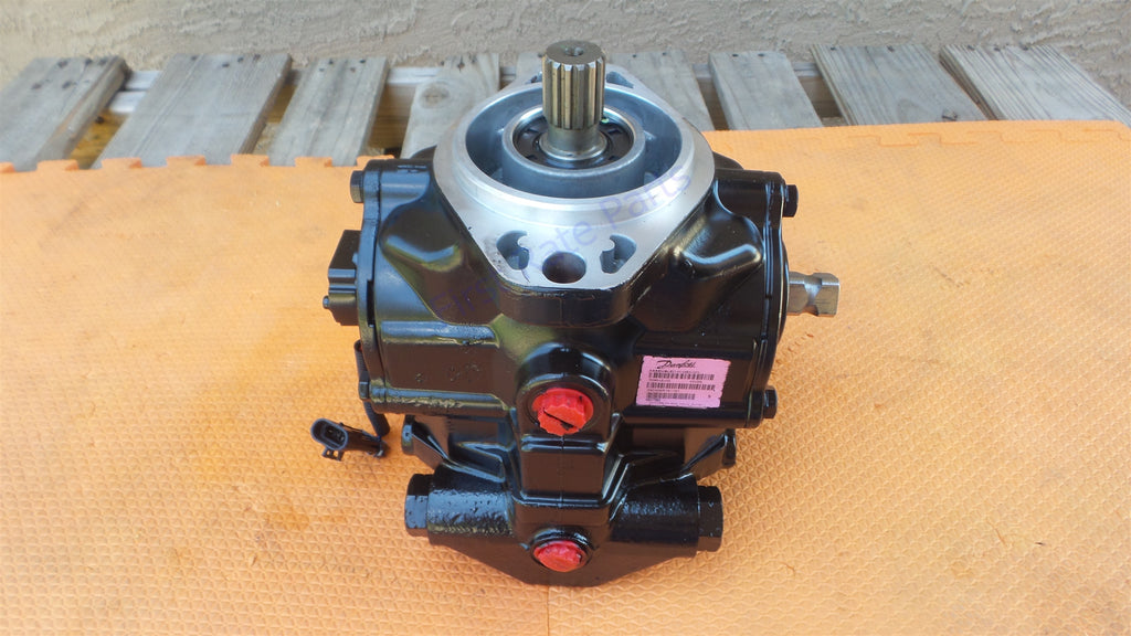 Hydraulic Pump 48077863 for New Holland 48077863R Speedrower Windrower