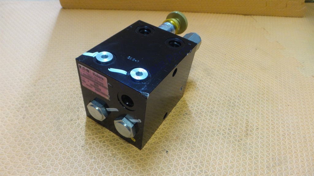 John Deere AFH205295 Hydraulic Pressure Valve Round Baler Control 560M