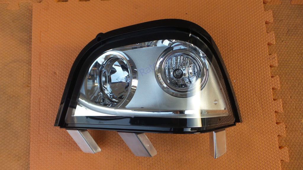 John Deere AL236386 Headlight Right Side Tractor 6105M 6105R 6110M 6M