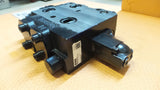 John Deere AT530960 Hydraulic Control Valve Track Section AT515962
