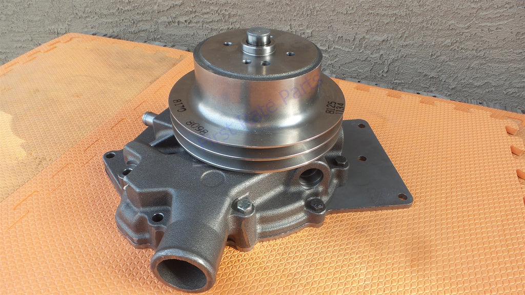 John Deere RE25347 Water Pump 450G 455G 550G 555G 650G Dozer R90784