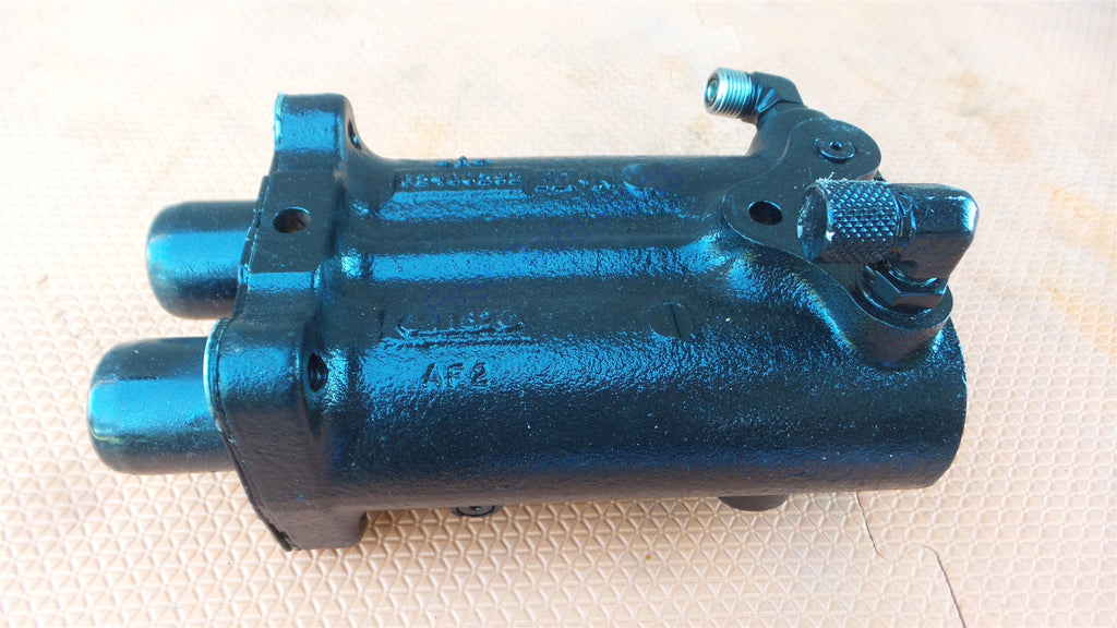 John Deere RE575220 Brake Control Valve RE319947 Tractor 7200R 7210R 7230R