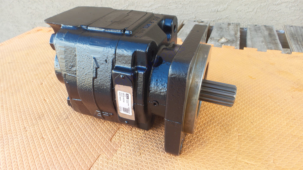McNeilus 1454157 Pump 3229110272 Parker P350 Wastebuilt Garbage Truck