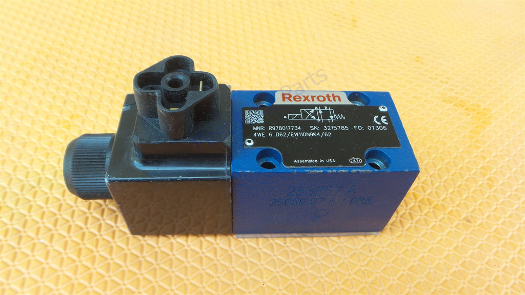 Rexroth R978017734 Solenoid Hydraulic Valve Bosch Direction Control