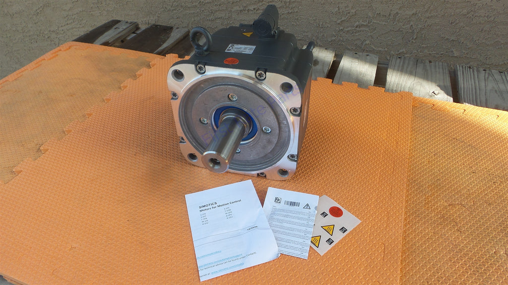 Siemens 1FK7100-2AF74-1AG0 Servomotor Servo Motor 1FK71002AF741AG0 NEW