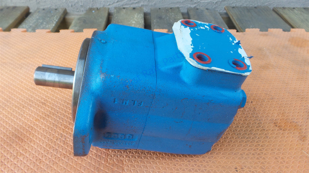 Vickers 02-137113-1 Vane Pump 25V17A-1A22R Danfoss 25V17A 1A22R Eaton