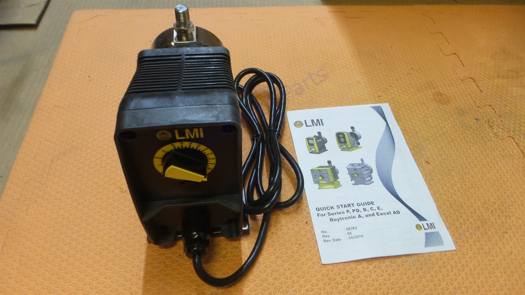 LMI PD041-927NP Chemical Metering Pump OF-HD-SS 0.68 GPH Stainless New